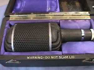 VINTAGE STC 4033A RIBBON/DYNAMIC DUAL FUNGTION BROAD/STUDIO QUALITY MICROPHONE
