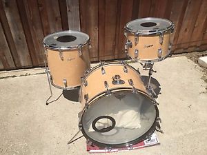 1970's Rogers Maple 22-13-16 Drum Set- Excellent Condition-