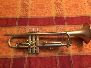 Stage One trumpet Model NY7 shotblast finish
