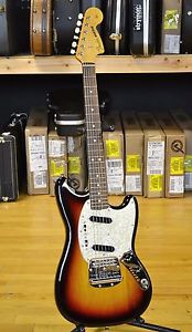 USED Fender Classic Series '65 Mustang Electric Guitar