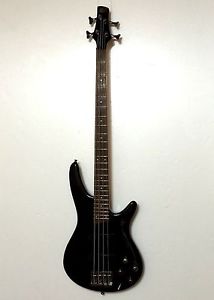 Ibanez SR-300, 2009, EX. Condition bass