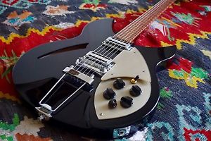 Rickenbacker 330/6 2015 Jetglo