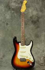 Fender Japan Exclusive Classic 60s Stratocaster 3CS electric guitar MIJ w/GigBag