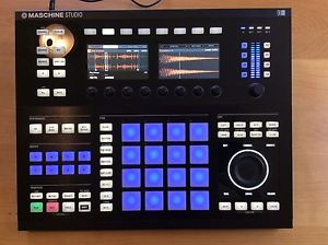 Native Instruments Maschine Studio With Maschine 2.0 Software