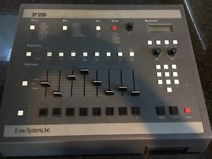 E-mu sp-1200 model (gray model 7030)