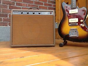 Vintage fender princeton brown face in near mint condition
