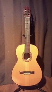 ARIA A70F Made in Spain, 2000, VG. Condition Flamenco Guitar