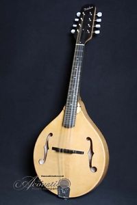 Weber Gallatin A5 mandolin: A style, f hole. Natural