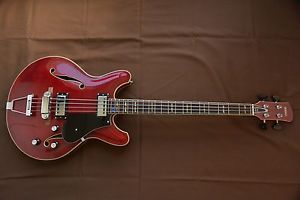 YAMAHA SA70 RARE SEMI HOLLOW BASS MADE IN JAPAN VINTAGE 1967-1972 EX CONDITION