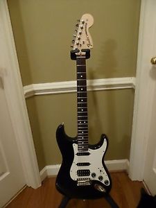 USA Fender Highway One American Stratocaster Electric Guitar HSS black special
