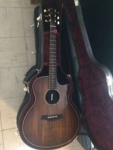 Taylor K26ce Koa Grand Symphony Acoustic/Electric Guitar