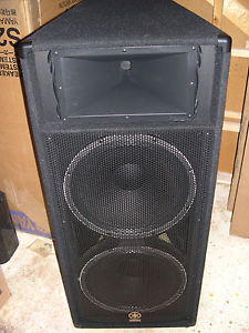 Yamaha S215V  Club Series speaker ships free!!!!!!!!