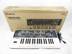 Roland GAIA SH-01 Synthesizer, Floor Demo Model, Original Packaging, FREE SHIP