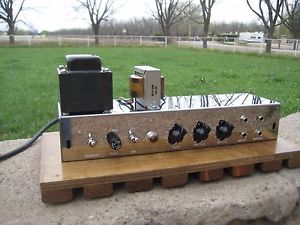 Tweed Deluxe 5E3 Working Chassis!!! Carl's Custom Amps Video Demo!!