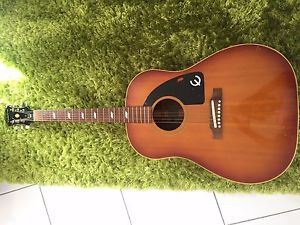 1965 Epiphone Texan FT79. Wonderful vintage acoustic Guitar. Gibson made.