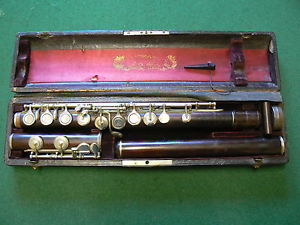 E. Rittershausen Wooden Flute