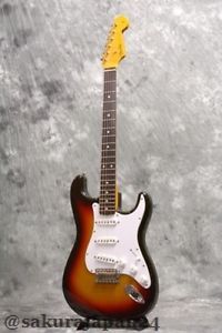 Used Fender Japan ST62-58US 3-Tone Sunburst Free Shipping CE164