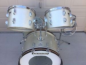 Vintage Ludwig Silver Mist standard drum set