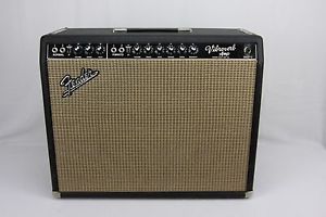 1964 Fender Vintage Vibroverb  Blackface guitar amplifier