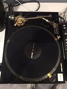 2 TECHNICS SL-1200GLD MINT Limited Gold GLD M5G 1200 1210 DJ Turntables GOLD