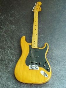 Fender USA '76 Stratocaster Natural w/hard case F/S Guitar from Japan #E612