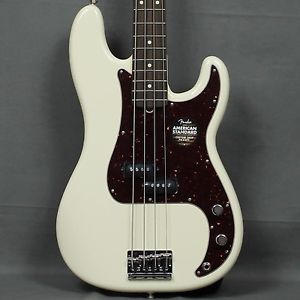 MINT Fender American Standard Precision Bass - FREE SHIP