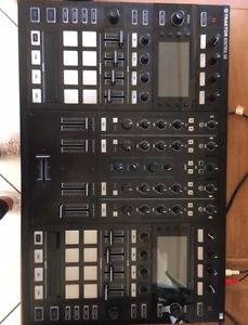 NATIVE INSTRUMENTS Traktor Kontrol S8