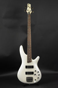Ibanez SR300 Pearl White, 2013, Good Condition w/GB