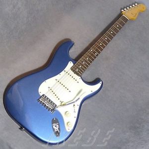2000 Fender Clas