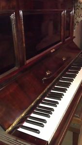 Pianoforte verticale C. BECHSTEIN 2 pedali come nuovo