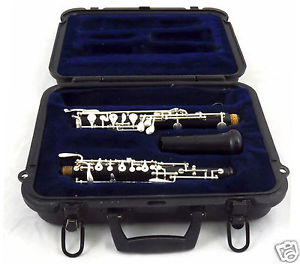 Selmer 1492 Student Oboe, Case, Grease + Lots of Reeds