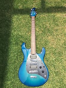Ernie Ball Music Man Steve Morse 2001 Mint matching headstock! Blue Burst