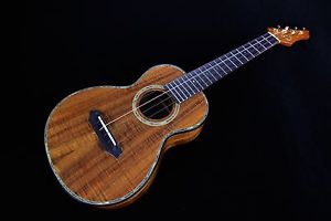 CUSTOM G-STRING TENOR UKULELE / studio recording at Ukulelefriend.com