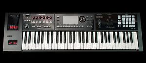 Roland FA06 61 Key Keyboard Synth Workstation With Box And Manual FA-06 FAO6
