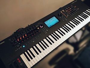 Yamaha Montage 7 - TOP Synthesiser - FC7, DP-10, Foot Switch. EXTRAS Save £££
