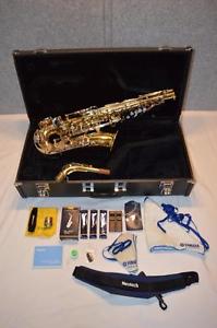 YAMAHA YAS-23 ALTO SAXOPHONE - EXCELLENT PLAYING & COSMETIC CONDITION