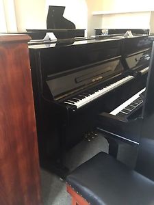 Görs & Kallmann Concerto Upright - Showroom Model - 0% Finance Over 18 months.