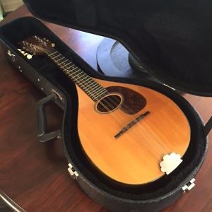 Vintage 1947 Martin A Style Mandolin & Hard Case