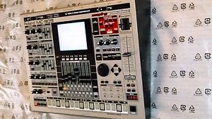 Roland MC909 Groove Box   ** ALL NEW VELOCITY PADS &  TRANSPORT CONTROLS **