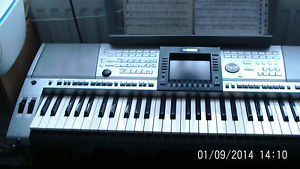 yamaha psr 3000 keyboard