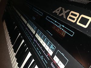 AKAI AX80 - 8 VOICE polyphonic, 8 VCO (1984)