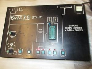 80's SIMMONS SDS EPB DIGITAL SAMPLER & EPROM BLOWER