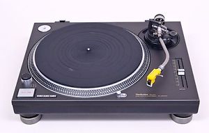 Rare Technics SL-1200 MK4 Turntable In Near-Mint Condition