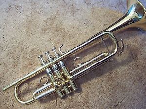YAMAHA YTR-8335RII XENO Bb Trumpet and Double Case - VERY NICE Series II Xeno