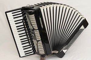 Weltmeister Elegance 120 bass Accordion/AMAZING/MEGA PROMO PRICE TILL 09.09.2016