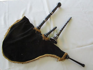 Biniou et Bombarde en DO incrustations étain