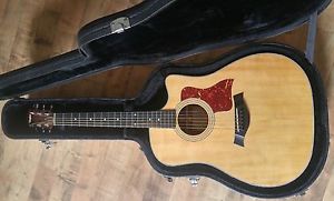 2008 Taylor 310ce Acoustic/Electric Guitar with Hardshell Case-Near Mint!