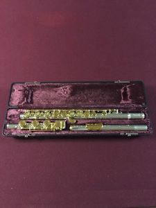 Armstrong Professional Flute 75 B With Gold Plated Keys Open Hole Keys