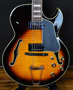 Ibanez AKJ95 W S