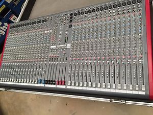 Allen and Heath ZED 436 analogue mixing desk sound console inc. Flightcase